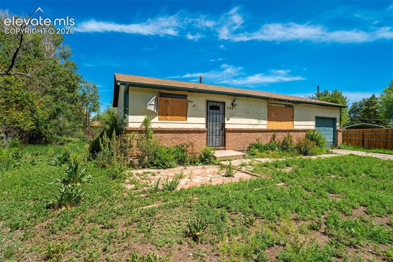 1113 Maxwell St, Colorado Springs, CO 80906