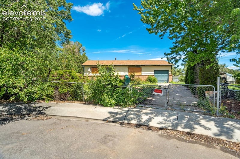 1113 Maxwell St, Colorado Springs, CO 80906