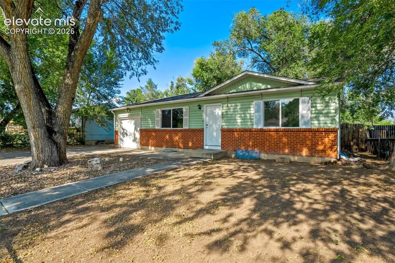 1115 Livingston Ave, Colorado Springs, CO 80906