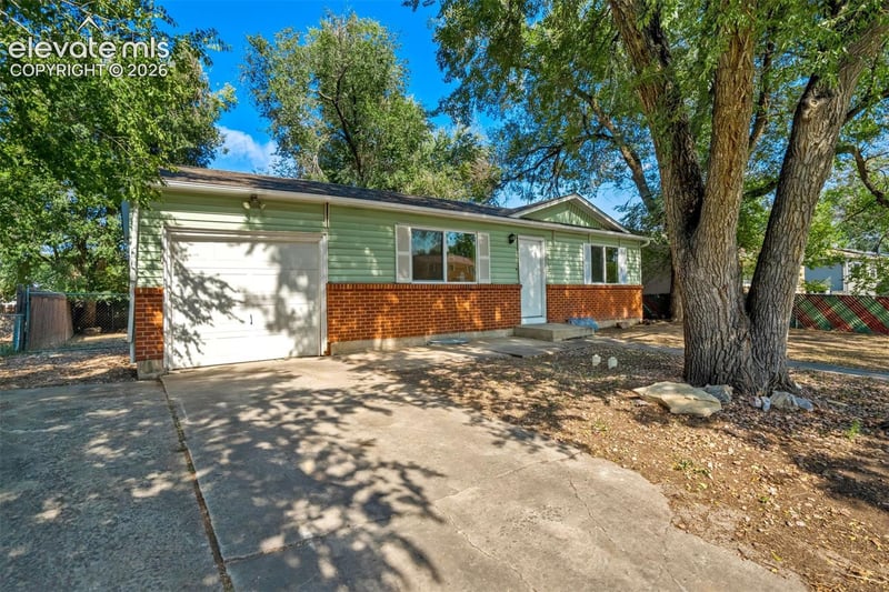 1115 Livingston Ave, Colorado Springs, CO 80906