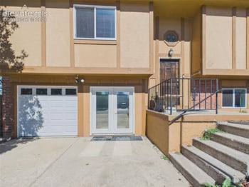 1115 Nolte Dr, Colorado Springs, CO 80916