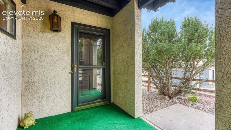 1118 Fontmore Rd #B, Colorado Springs, CO 80904