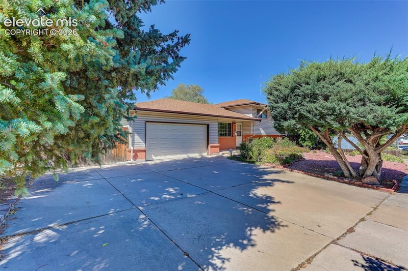 1118 Royale Dr, Colorado Springs, CO 80910