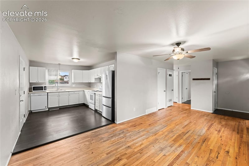 1120 Maxwell St, Colorado Springs, CO 80906