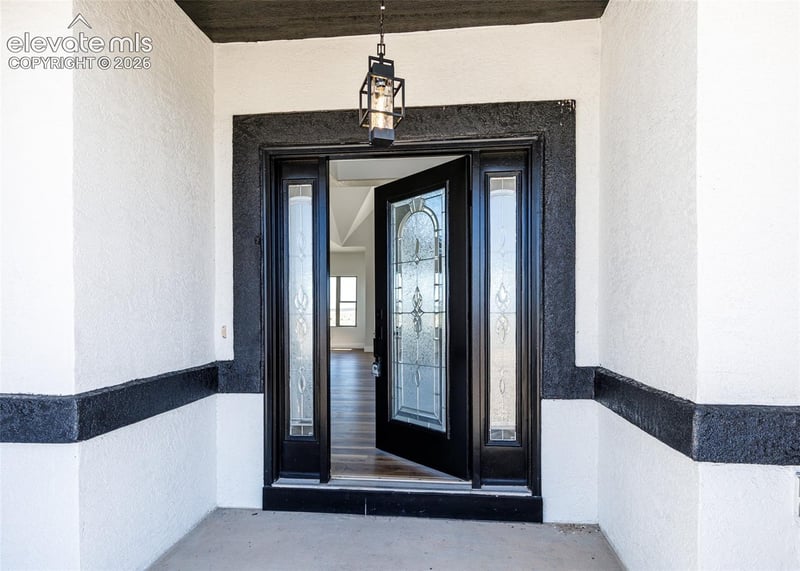 1120 Newton Rd, Pueblo, CO 81005