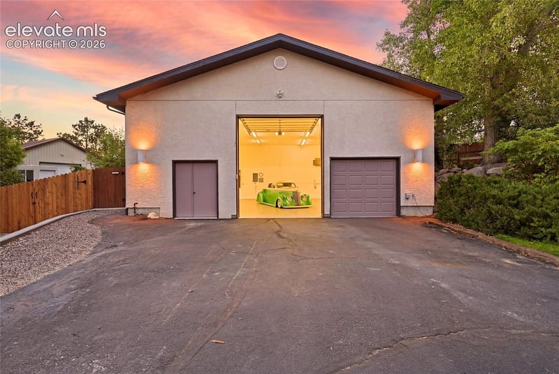 1120 Shrider Rd, Colorado Springs, CO 80920