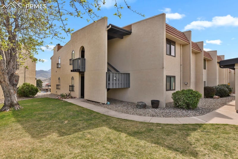 1122 Fontmore Rd #C, Colorado Springs, CO 80904