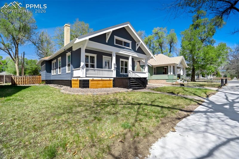 1126 N Corona St, Colorado Springs, CO 80903