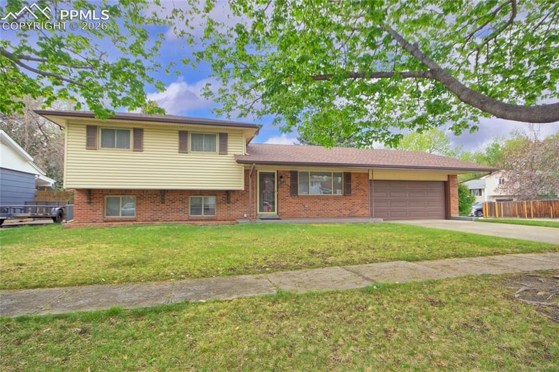 1126 Moffat Cir, Colorado Springs, CO 80915