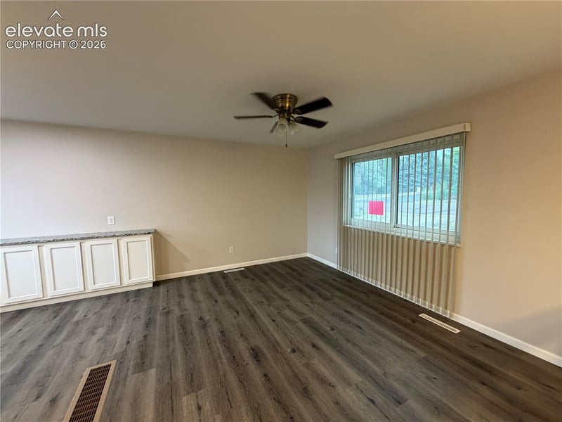 1129 Stanton St, Colorado Springs, CO 80907