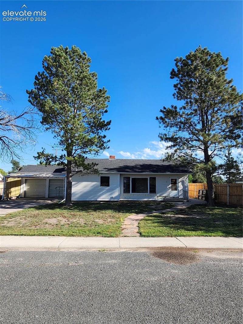 1134 4th St, Limon, CO 80828
