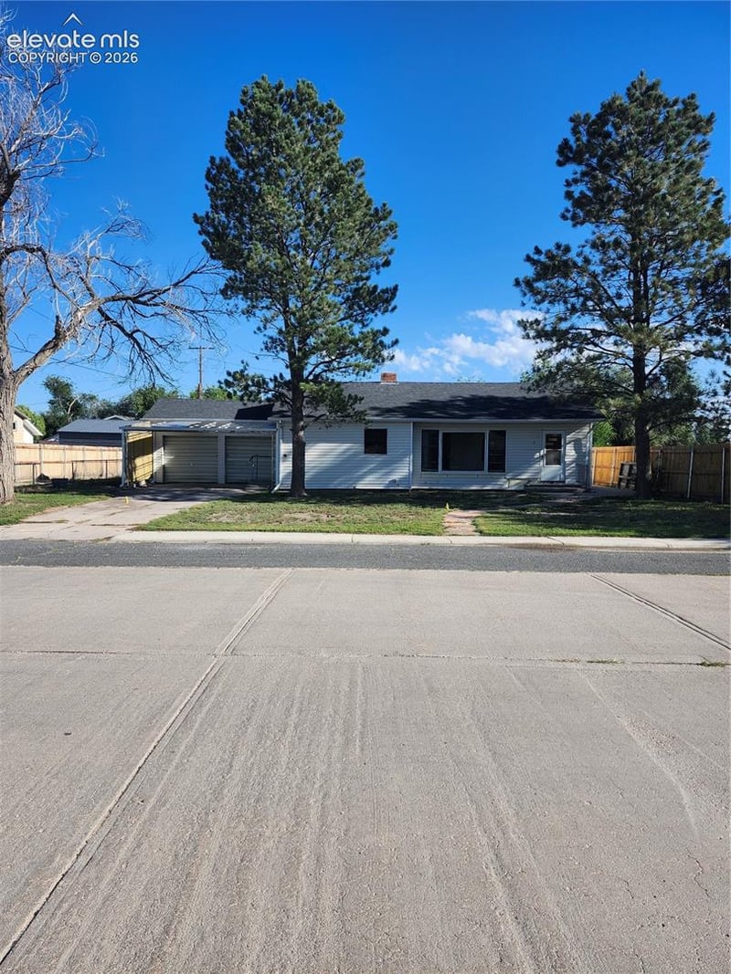 1134 4th St, Limon, CO 80828