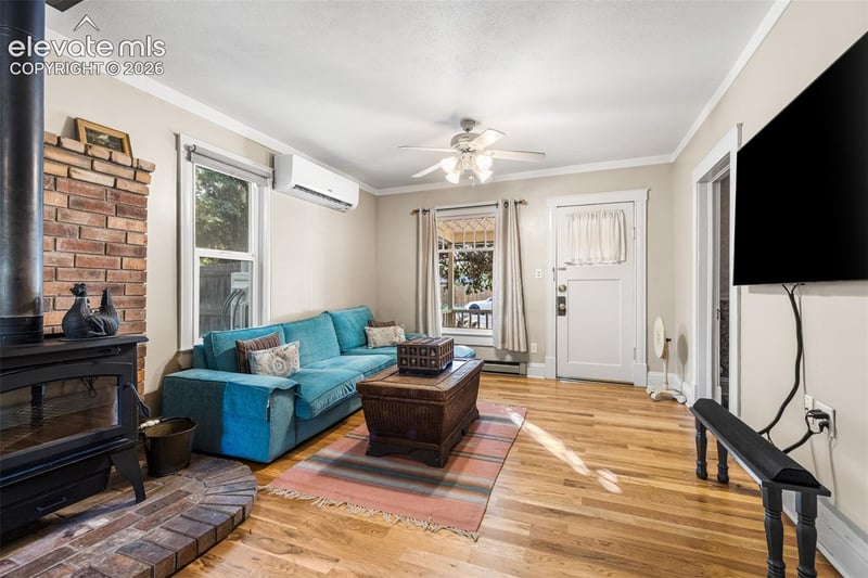 114 N 16th St, Colorado Springs, CO 80904