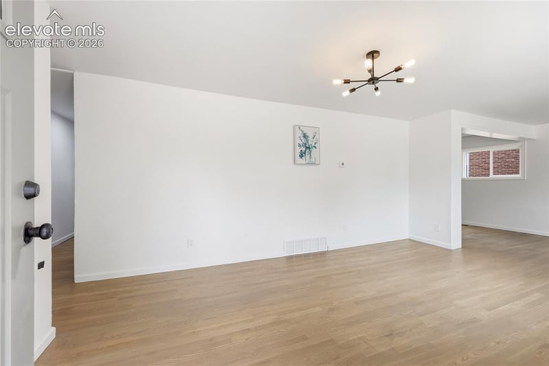 1143 Longwood Ave, Pueblo, CO 81004