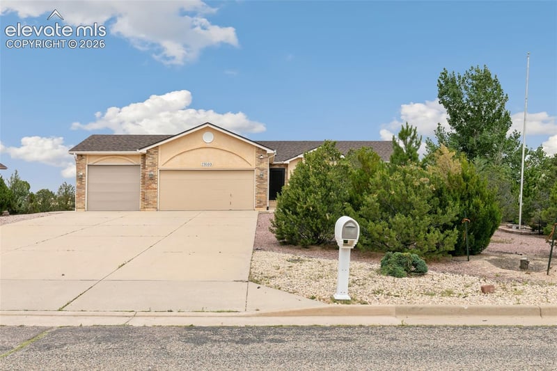 11689 Allendale Dr, Peyton, CO 80831