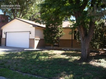 1201 Auburn Dr, Colorado Springs, CO 80909