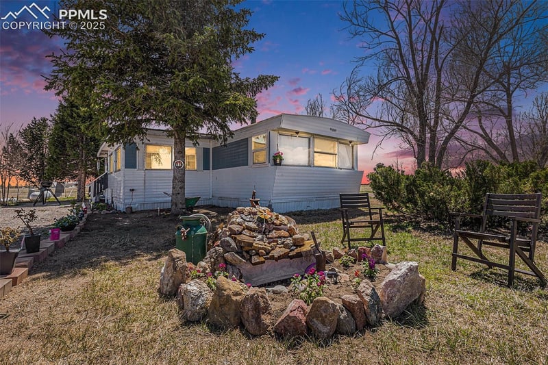 12035 Tracy Ln, Peyton, CO 80831