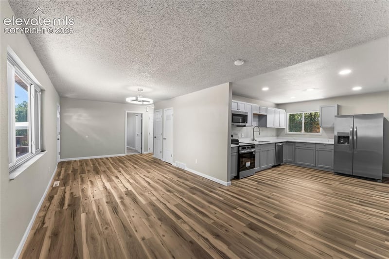 1214 Burnham St, Colorado Springs, CO 80906