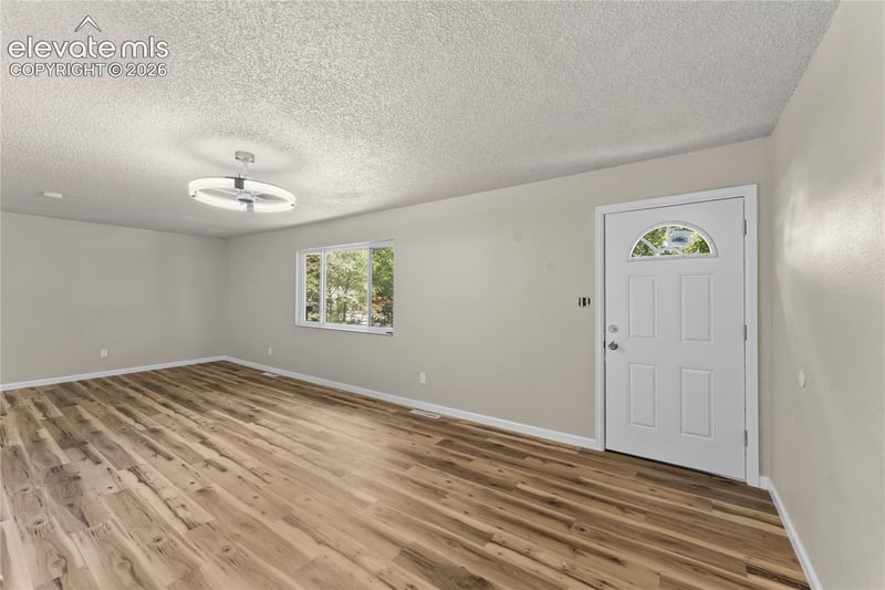 1214 Burnham St, Colorado Springs, CO 80906
