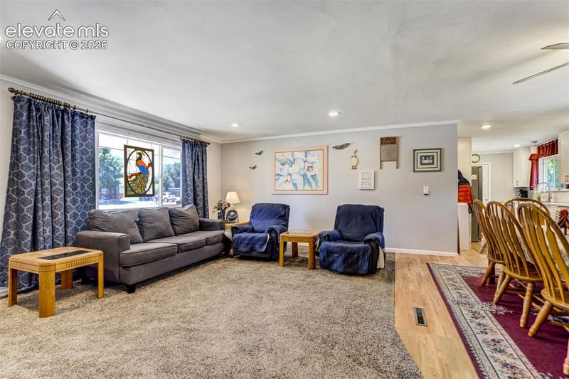 1215 Fosdick Dr, Colorado Springs, CO 80909