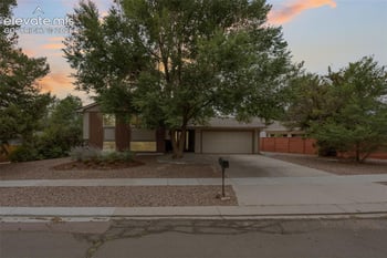 1222 Lewis Ln, Colorado Springs, CO 80915