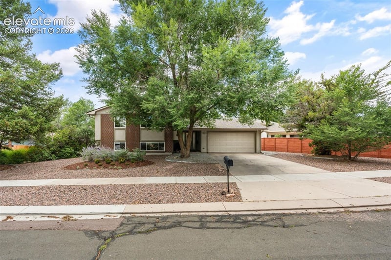 1222 Lewis Ln, Colorado Springs, CO 80915