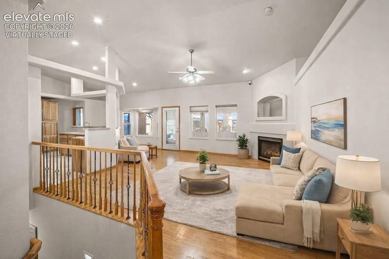 1225 N Parkridge Dr, Pueblo, CO 81007