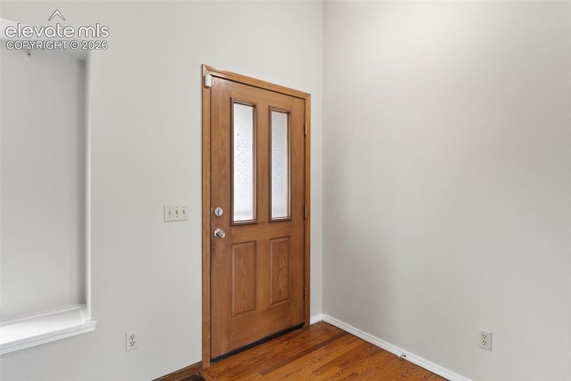 1241 Grass Valley Dr, Colorado Springs, CO 80906