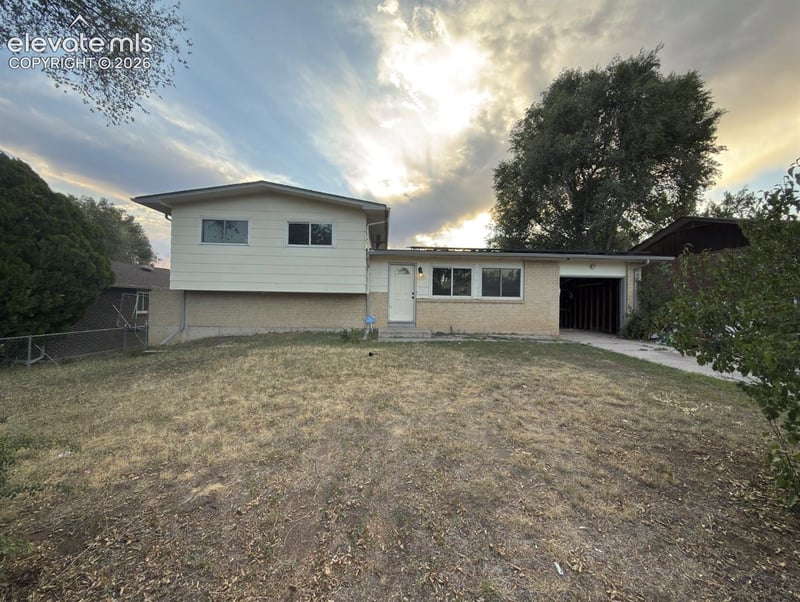 128 Ithaca St, Colorado Springs, CO 80911
