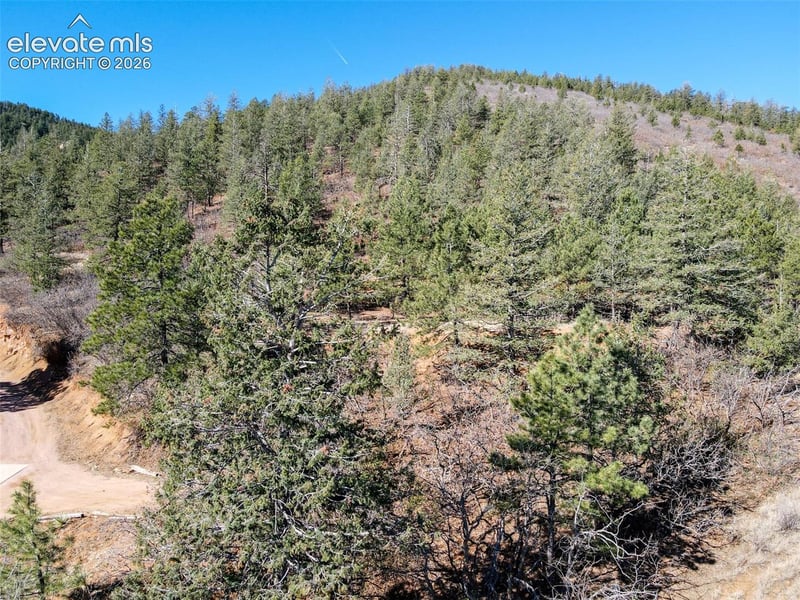 1296 Mica Ln, Colorado Springs, CO 80906