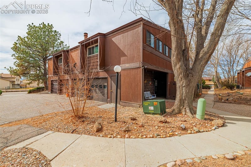 130 Scotland Rd #D, Pueblo, CO 81001