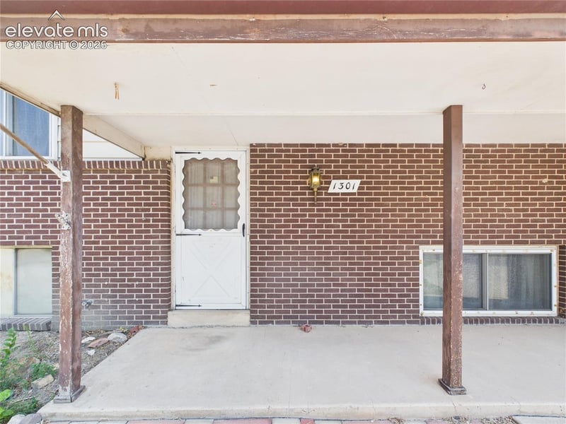 1301 N Murray Blvd, Colorado Springs, CO 80915