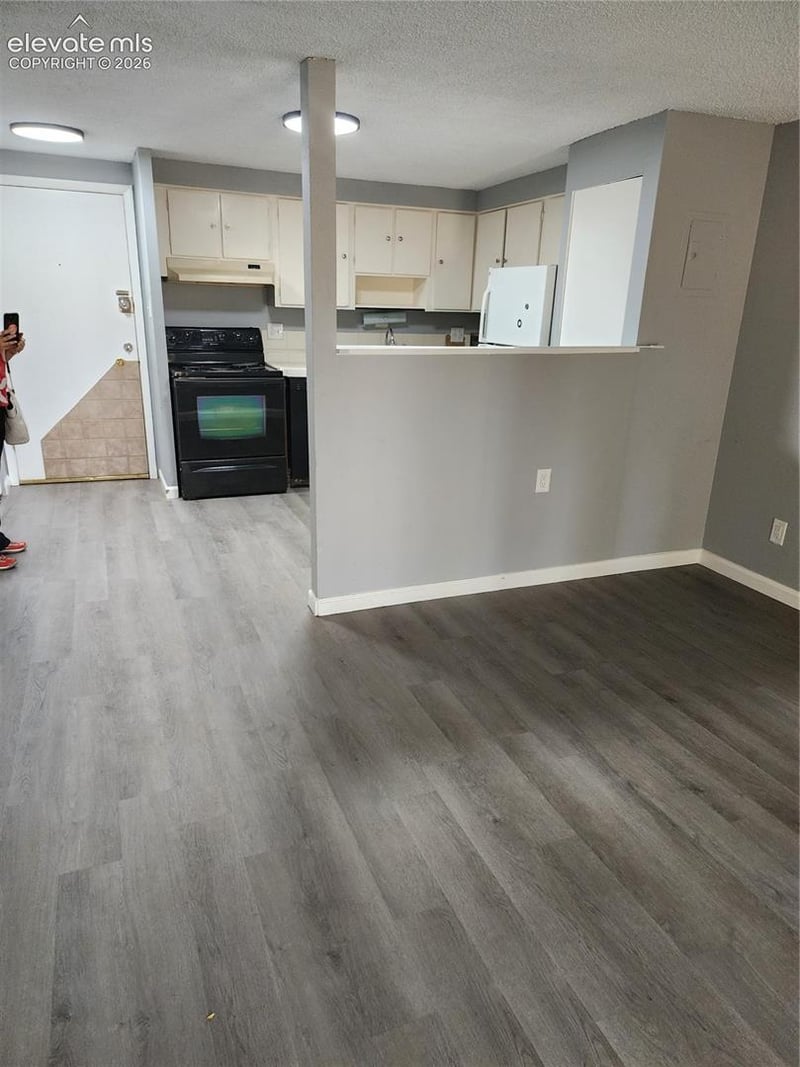 1306 S Parker Rd #162, Denver, CO 80231