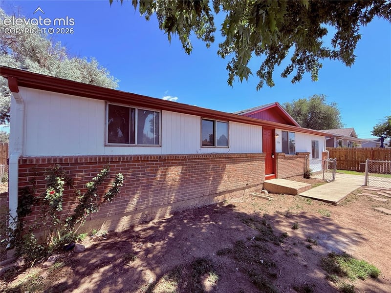 1315 Maxwell St, Colorado Springs, CO 80906