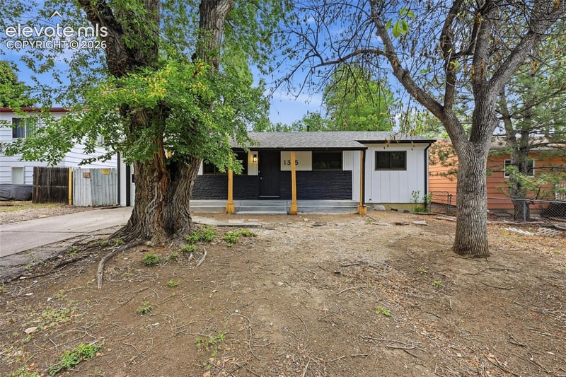 1315 Oswego St, Colorado Springs, CO 80904