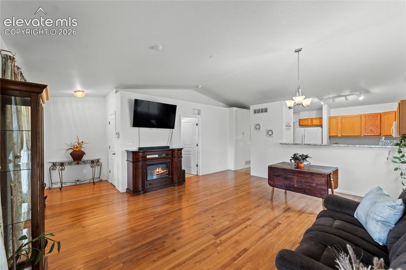 1318 Silver Hawk Ct, Pueblo, CO 81008