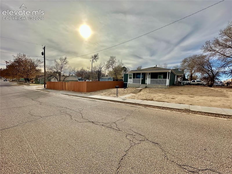 1319 N Monument Ave, Pueblo, CO 81001
