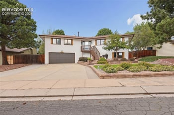 1320 Friendship Ln, Colorado Springs, CO 80904