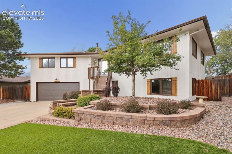 1320 Friendship Ln, Colorado Springs, CO 80904
