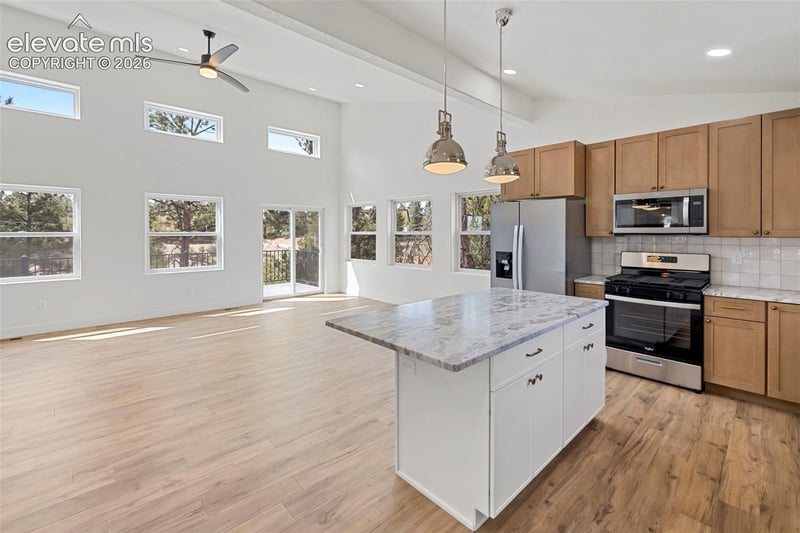 1328 N Mountain Estates Rd, Florissant, CO 80816