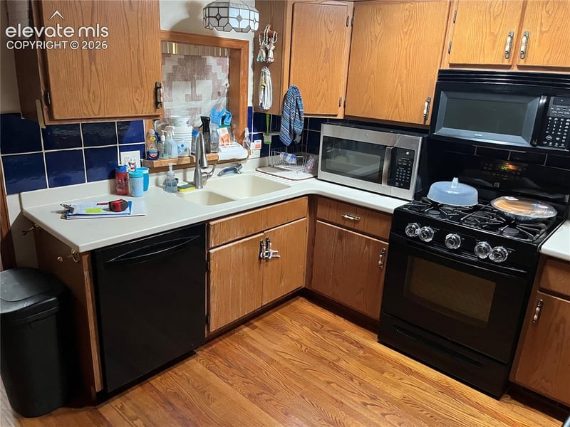 1342 Shenandoah Dr, Colorado Springs, CO 80910