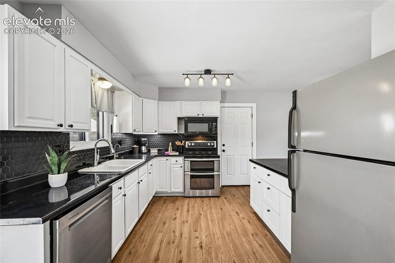 1346 Commanchero Dr, Colorado Springs, CO 80915