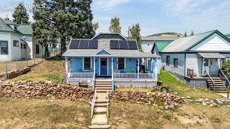 137 W Eaton Ave, Cripple Creek, CO 80813