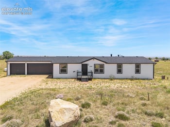 1385 Antelope Dr, Calhan, CO 80808