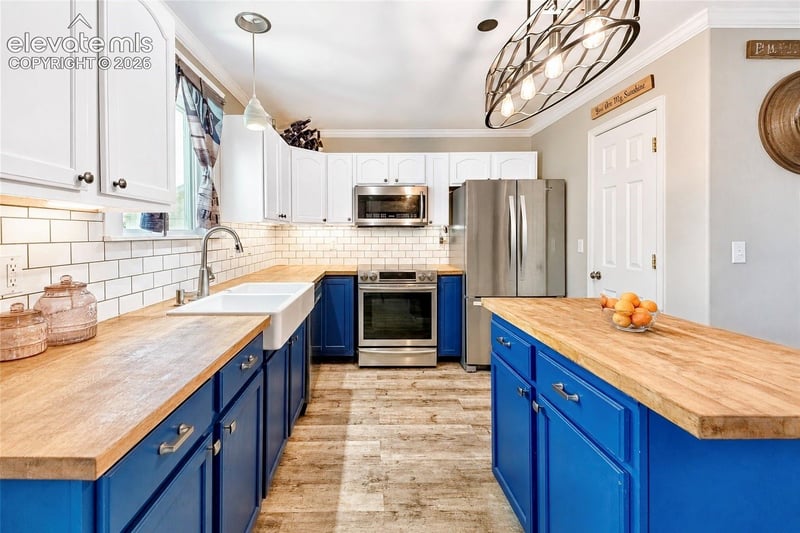 1395 Legend Oak Dr, Fountain, CO 80817