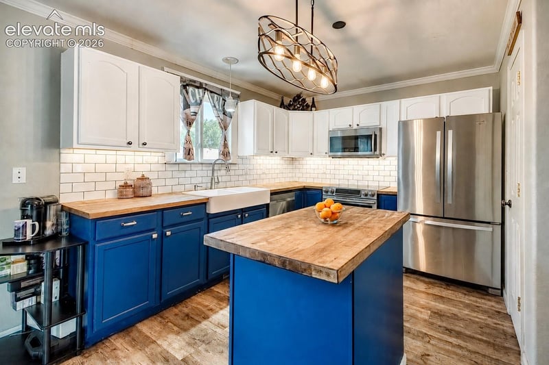 1395 Legend Oak Dr, Fountain, CO 80817
