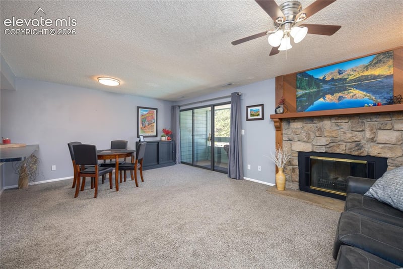 140 W Rockrimmon Blvd #202, Colorado Springs, CO 80919