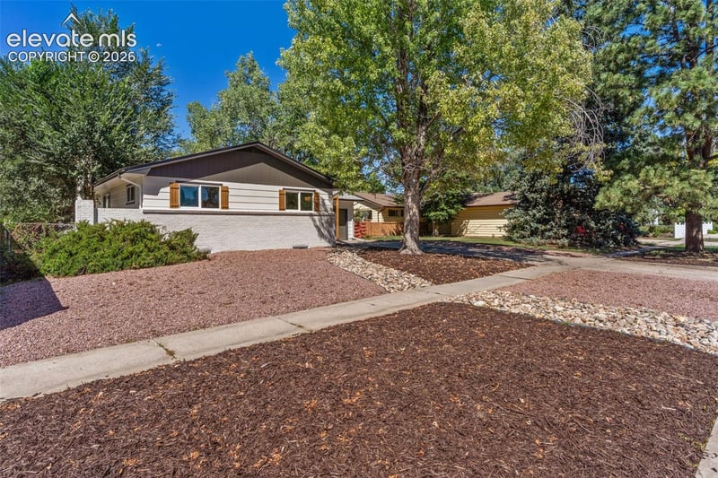 1430 Mcarthur Ave, Colorado Springs, CO 80909