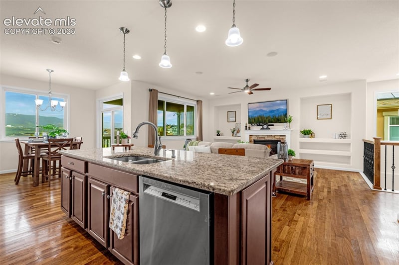 1434 Promontory Bluff Vw, Colorado Springs, CO 80921