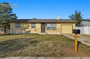 1438 Keith Dr, Colorado Springs, CO 80916